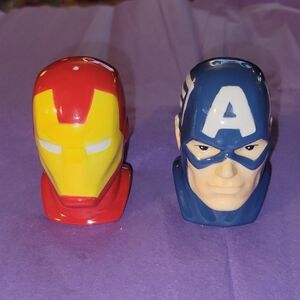 Marvel Iron Man and Captain America Superhero Salt and Pepper Shakers